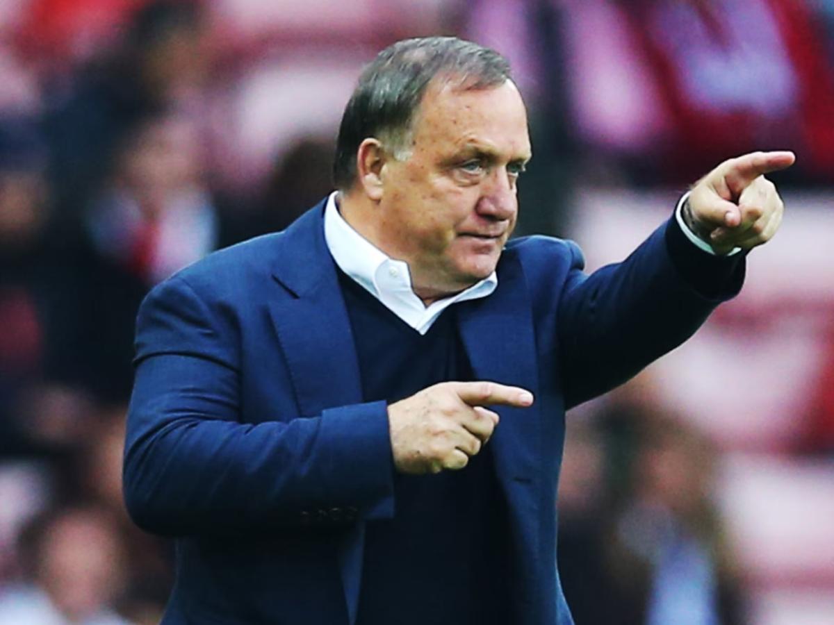 Imagen Advocaat, ausente en el partido más importante de la historia de sus dirigidos.