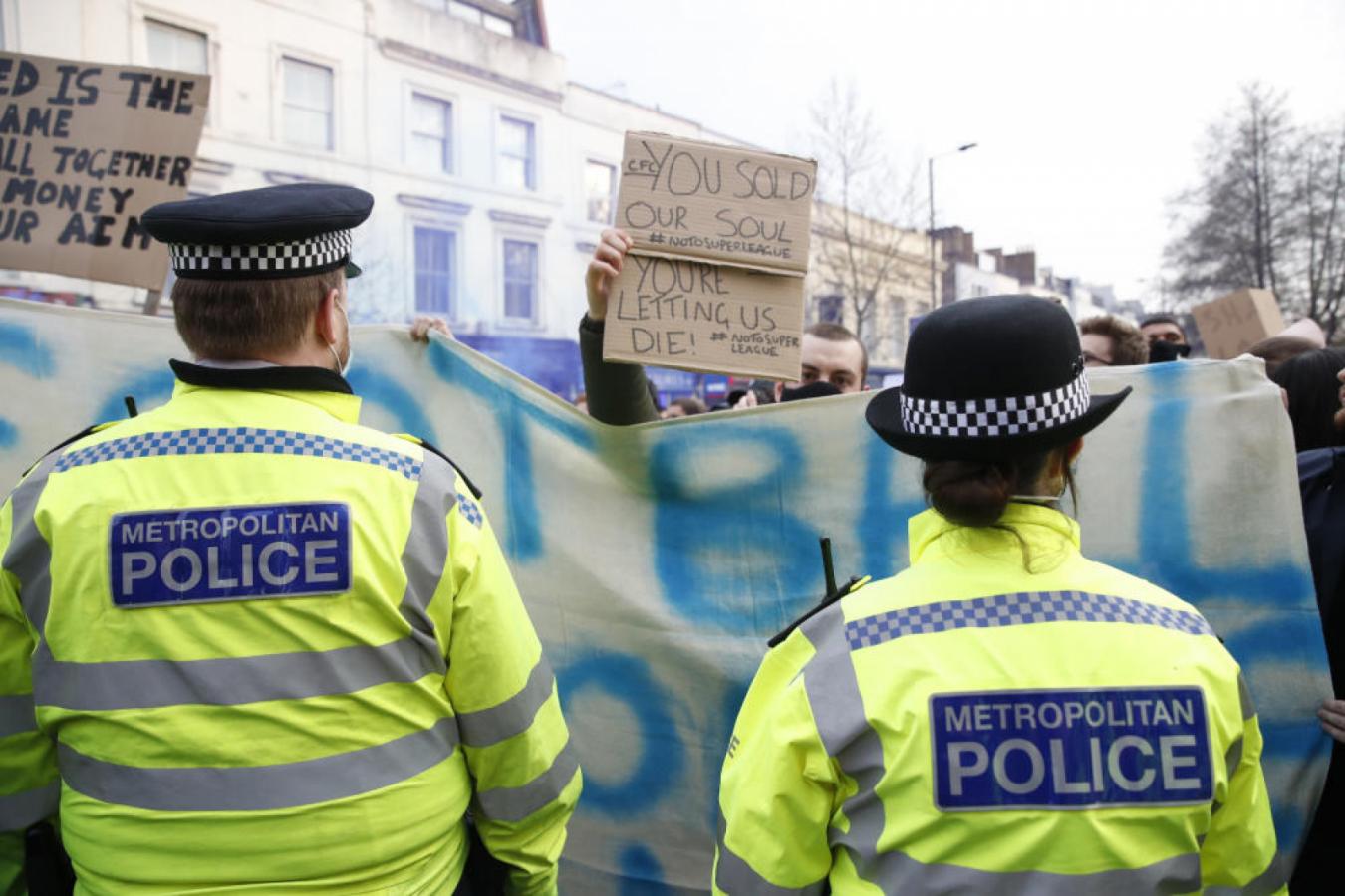 Imagen La policía de Londres intervino en la protesta de Chelsea