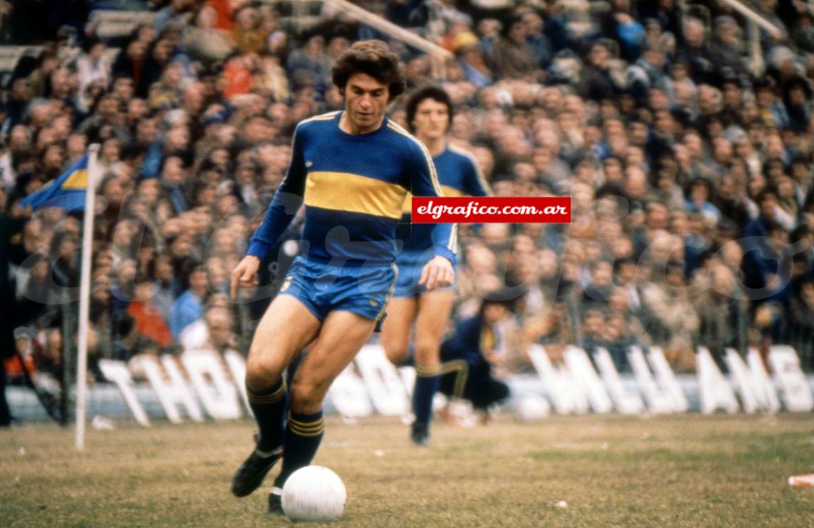 En Boca ganó el Campeonato de 1981.