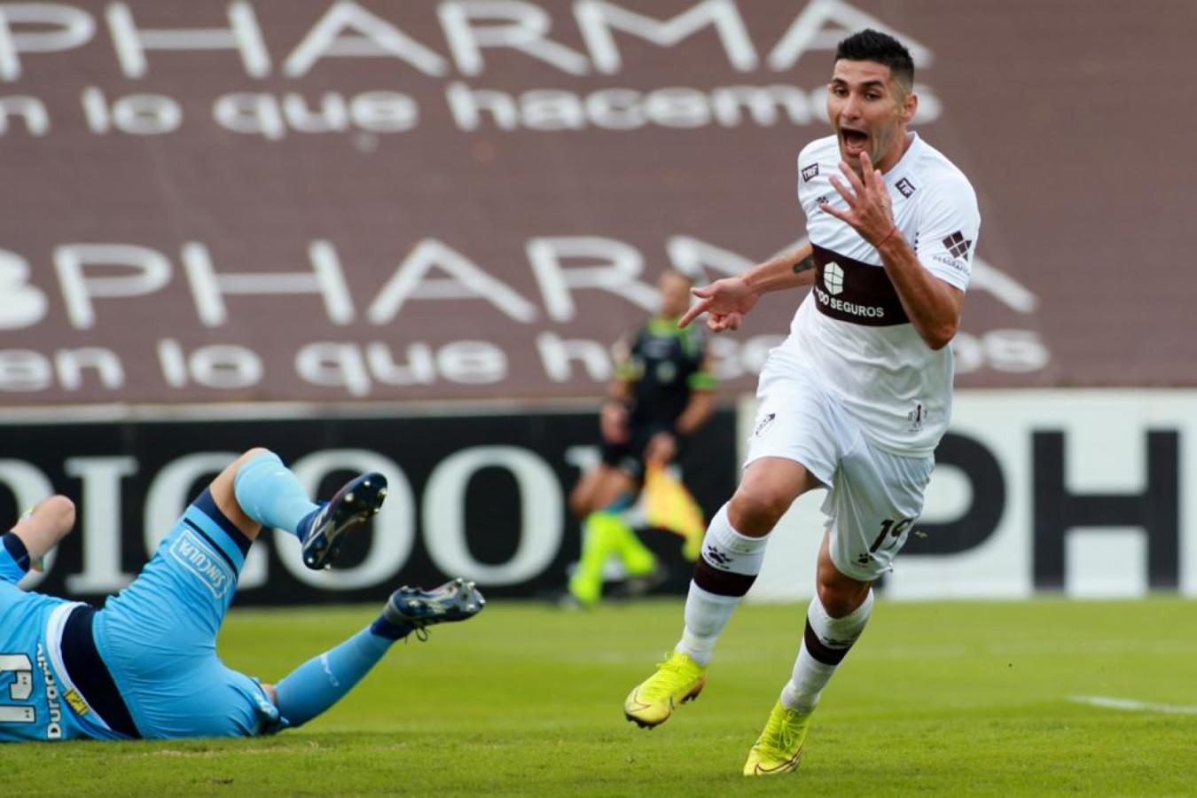PLATENSE GOLEÓ A CENTRAL EN LA DESPEDIDA DE LLOP | El Gráfico