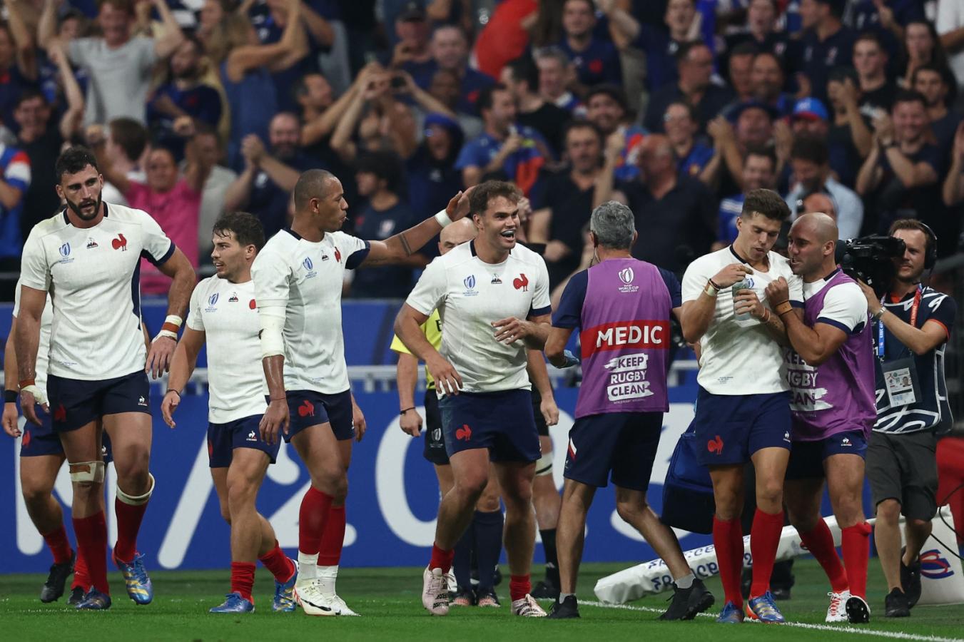 En la apertura del Mundial de Rugby, Francia venció a los All Blacks | El  Gráfico