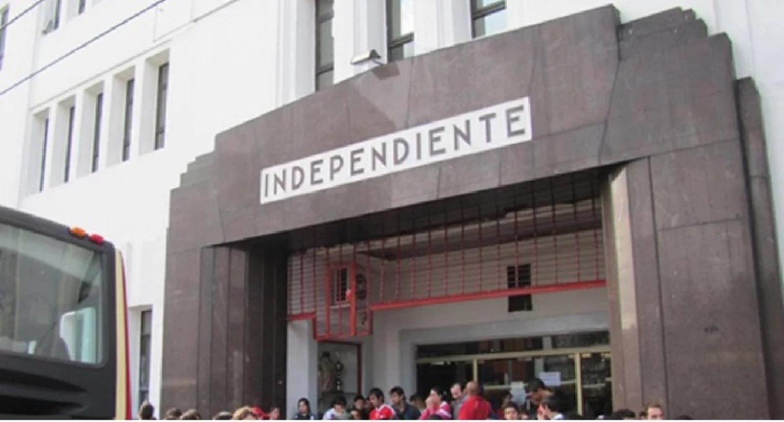 La insólita y millonaria deuda que dejó Moyano en Independiente