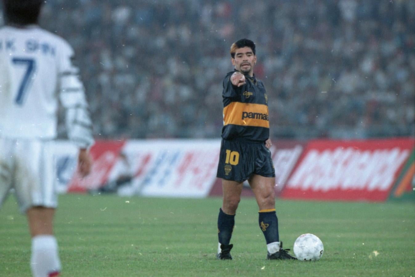 Imagen La primera vuelta de Maradona a Boca, en 1995 ante Corea del Sur.