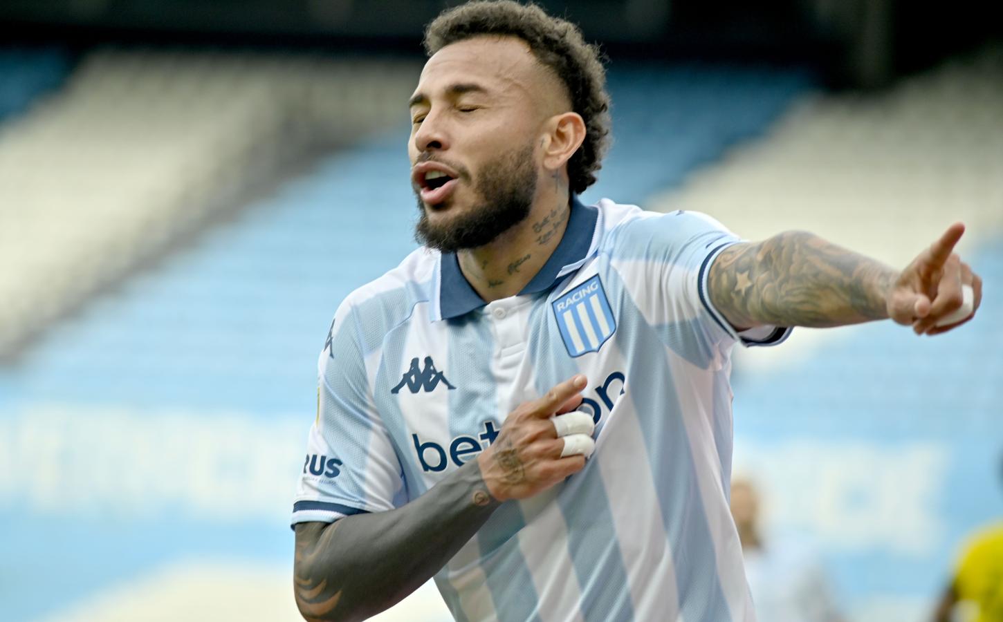 Racing se reencontró con el triunfo y quedó bien parado en el Clausura ...