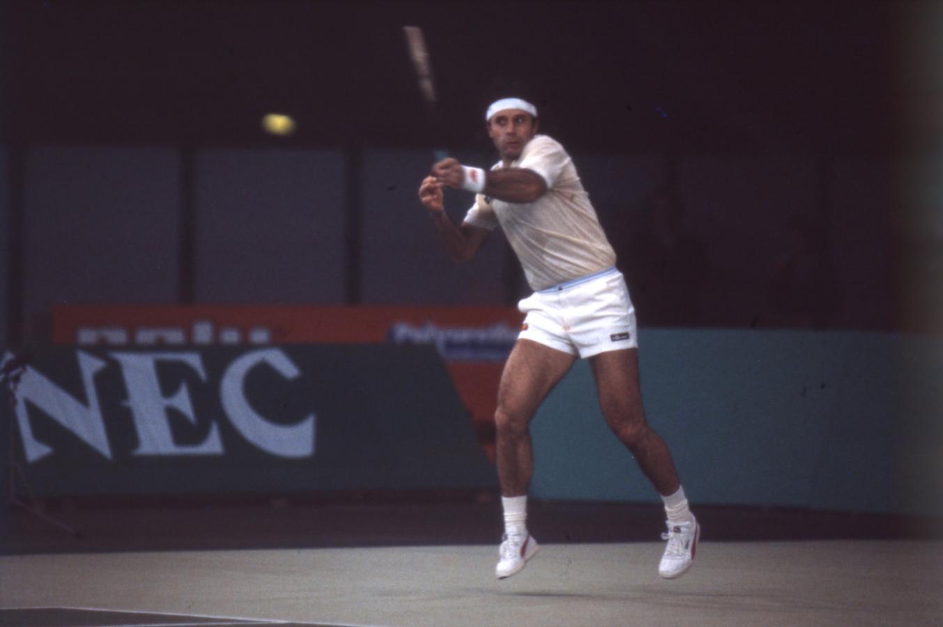Imagen Vilas, durante su última serie de Copa Davis.