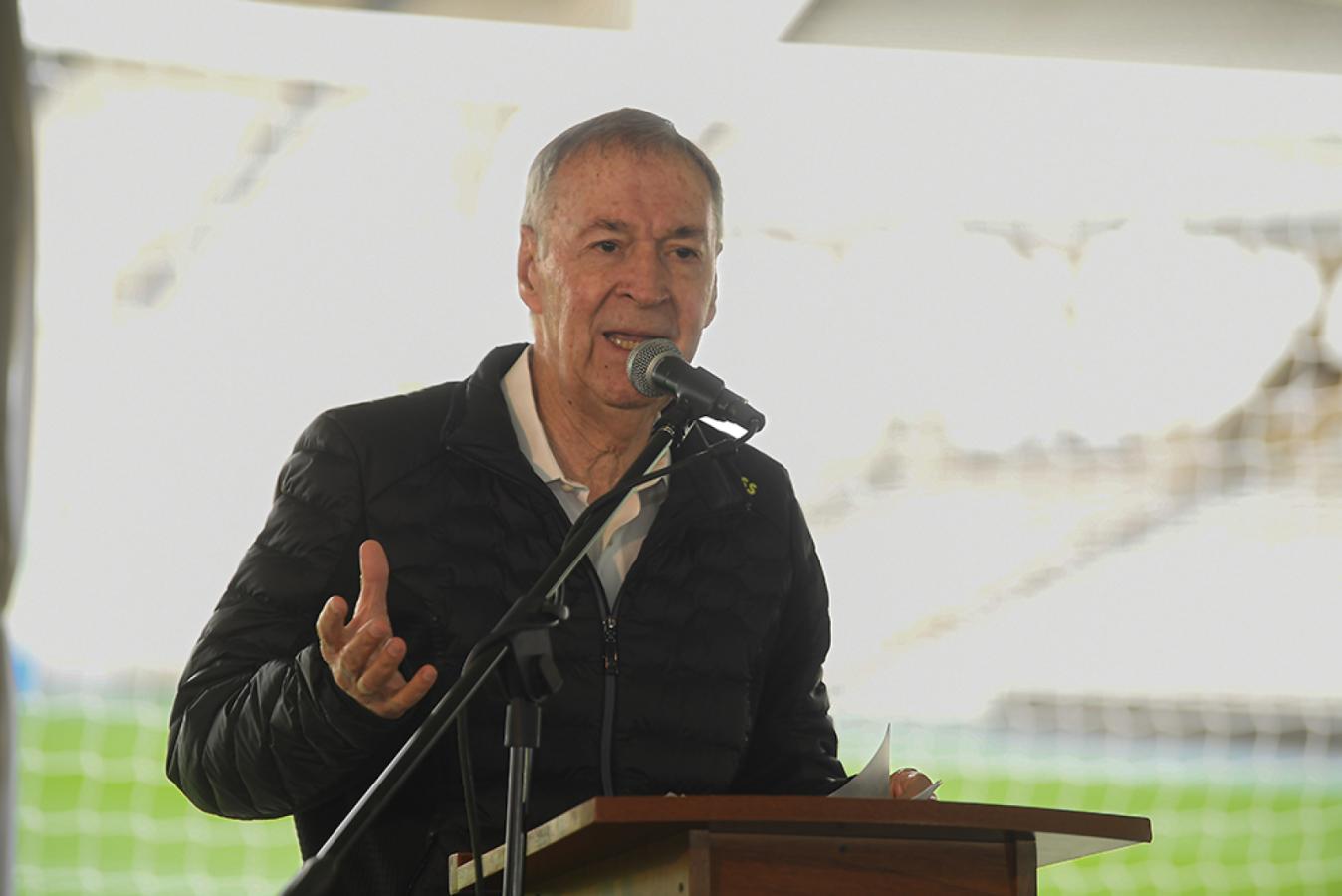 Imagen El gobernador de Córdoba, Juan Schiaretti, en el anuncio de la remodelación del Estadio Kempes.