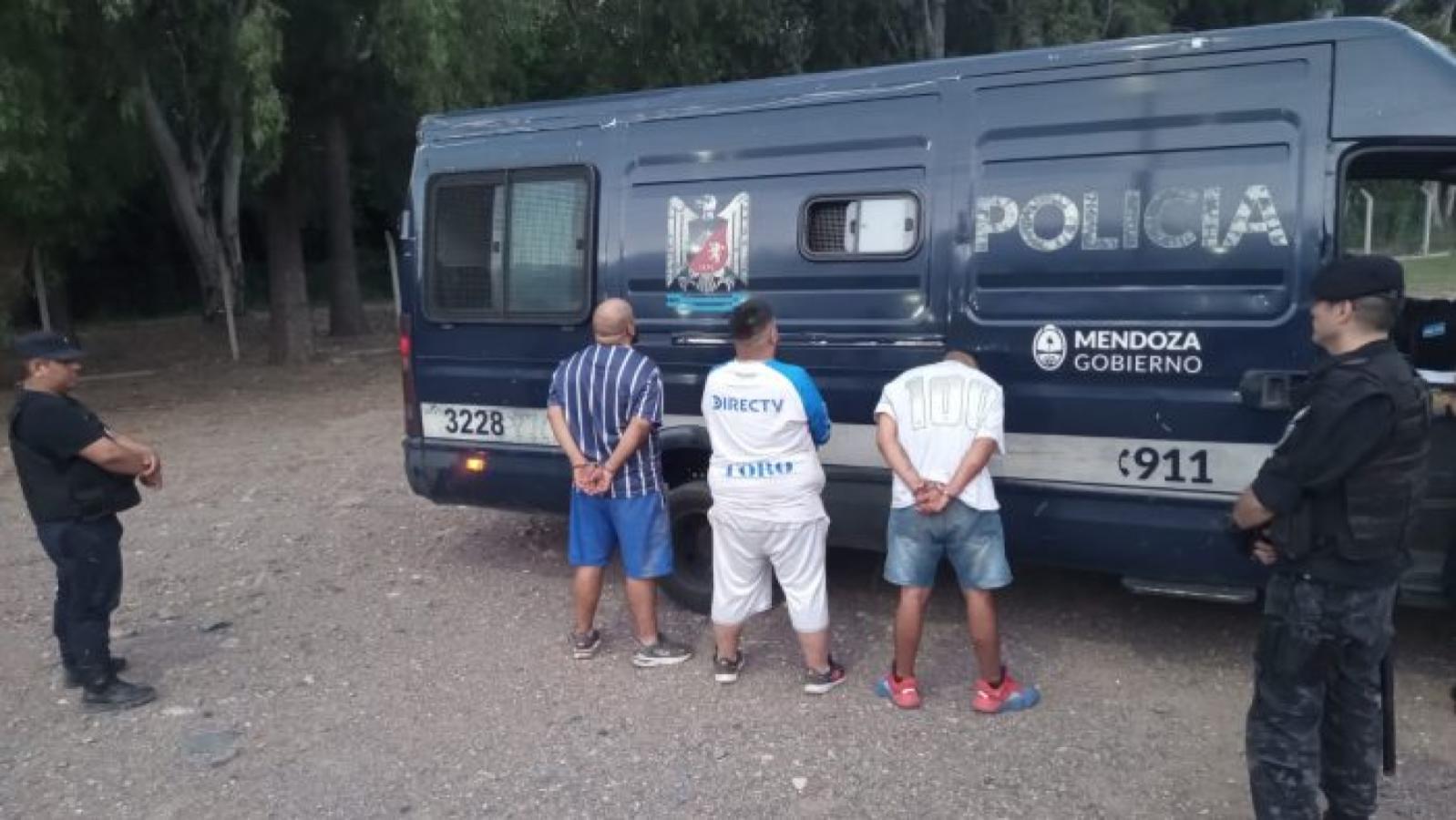 Imagen Los detenidos en el Malvinas Argentinas.