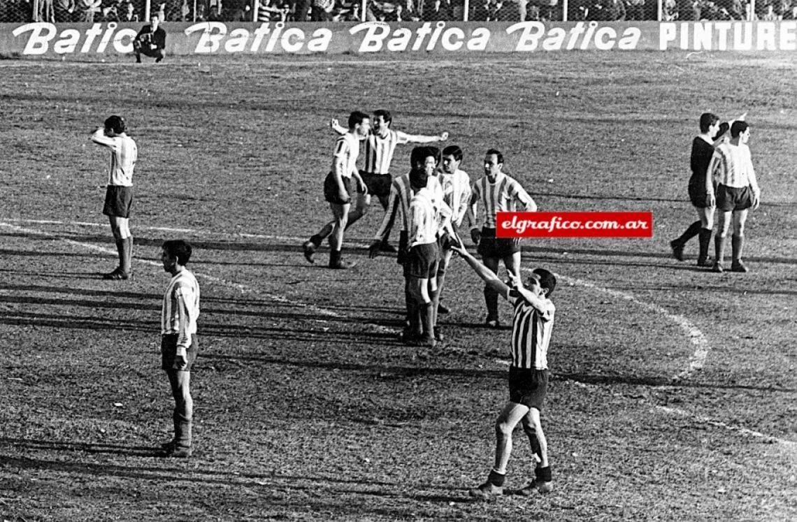 Imagen Estudiantes celebra el segundo gol en la final frente a Racing