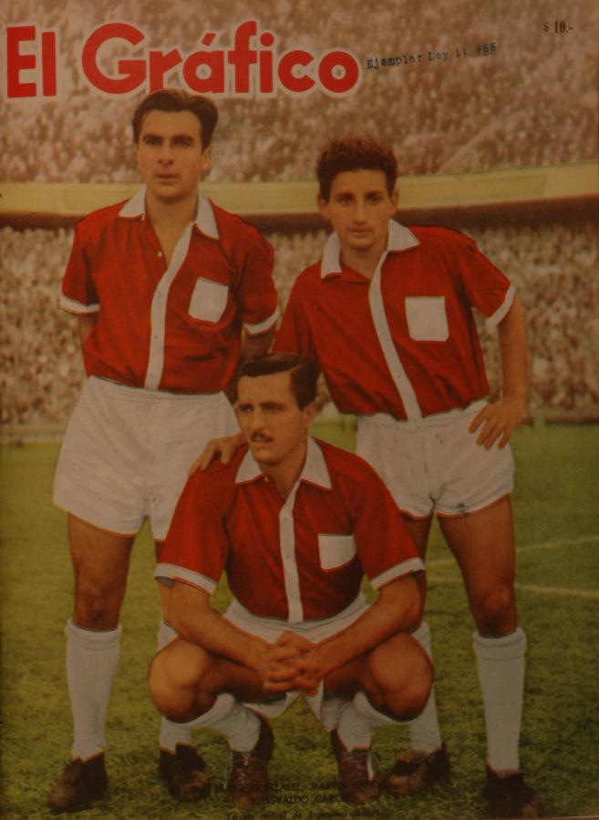 Imagen 1959. González, Pando y Carceo eran el terceto central de un Argentinos Juniors histórico, que peleó el Campeonato de Primera División hasta el final, quedó segundo detrás de Independiente.