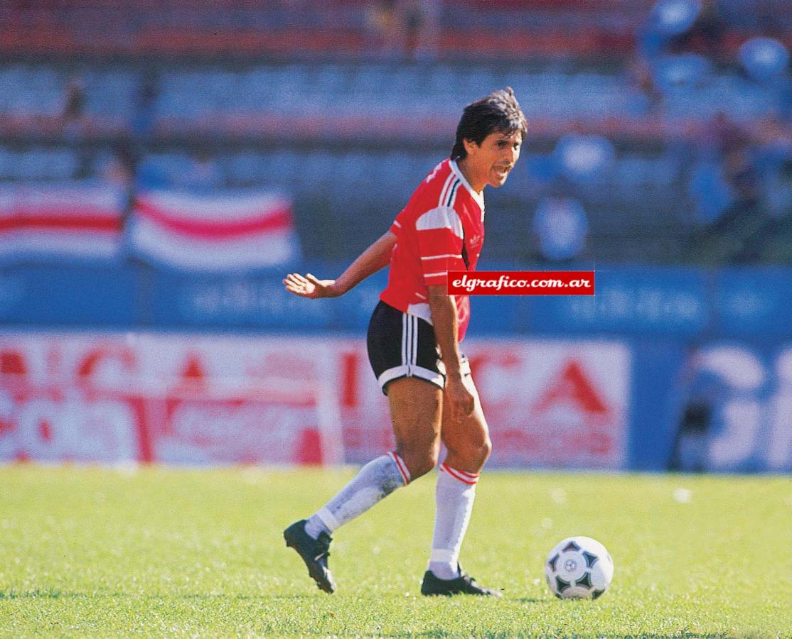 Imagen Ramón, en el final de su carrera, daba muchas indicaciones en ataque.