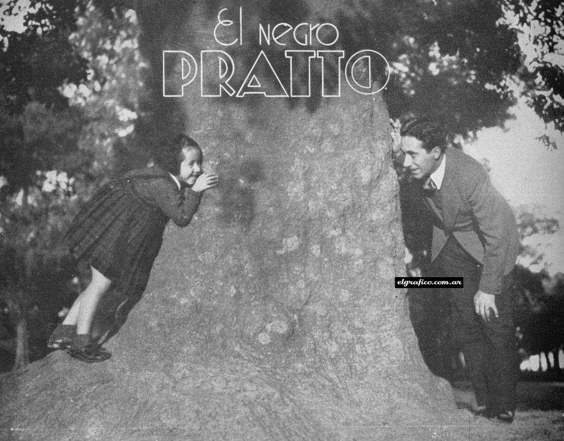 Imagen En el viejo Parque Patricios, junto a un árbol en el cual Pratto jugó de niño, juega ahora con su hijita, la que nació en Génova y que es lo más hermoso, entre otras cosas, que el futboler trajo de allá.