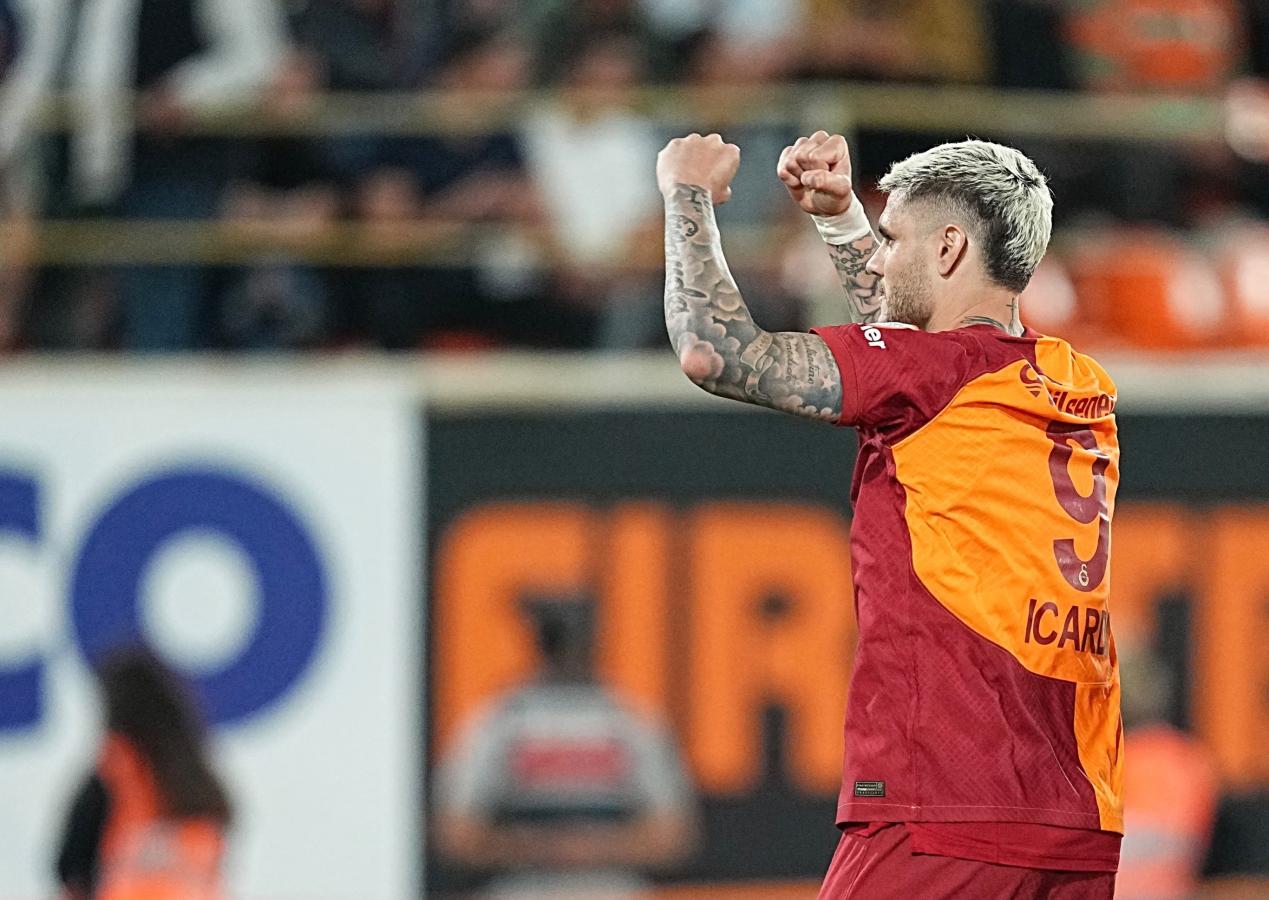 Imagen de Mauro Icardi le puso el moño a la goleada de Galatasaray