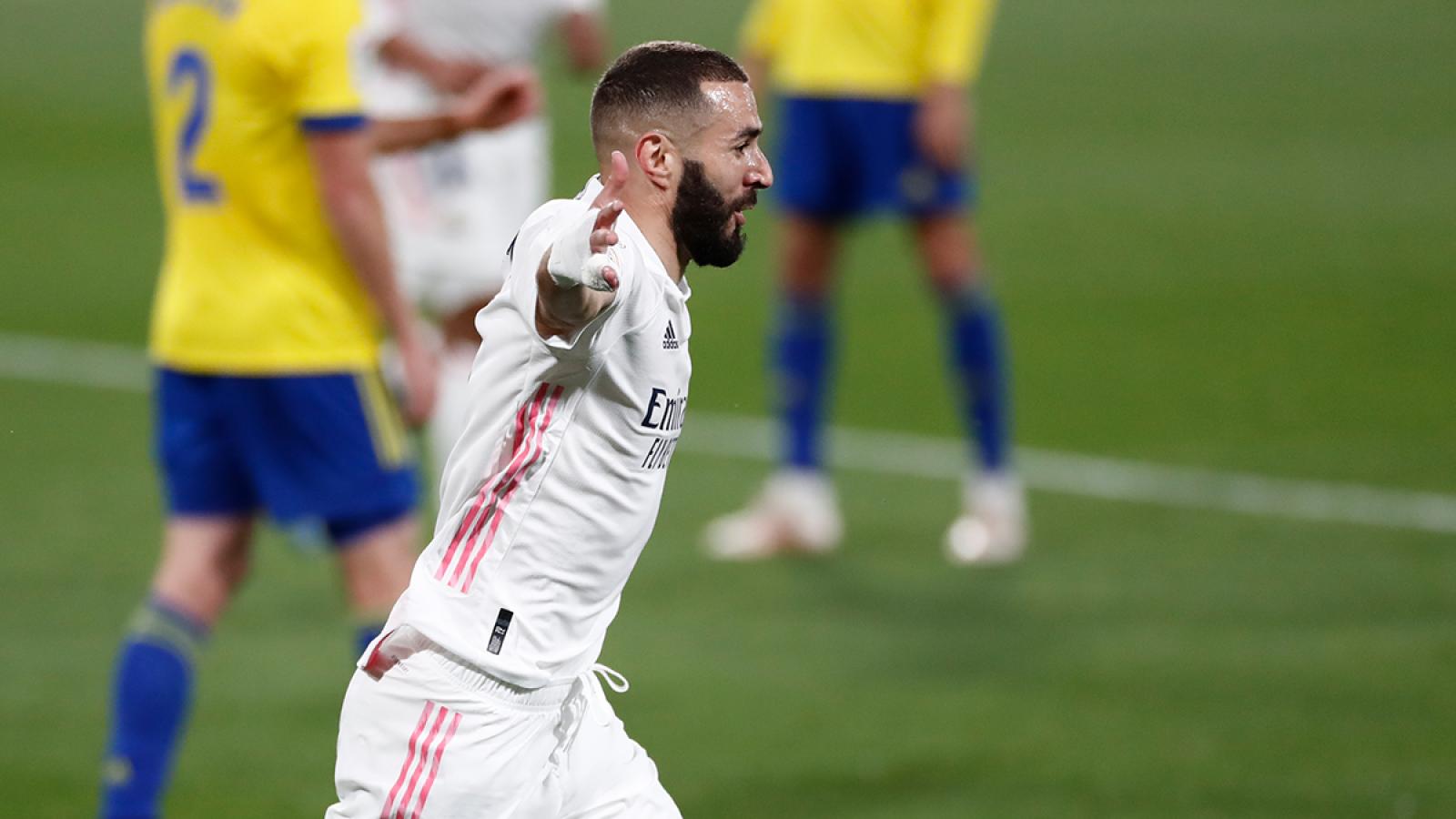 GOLEADA Y PUNTA PARA REAL MADRID | El Gráfico