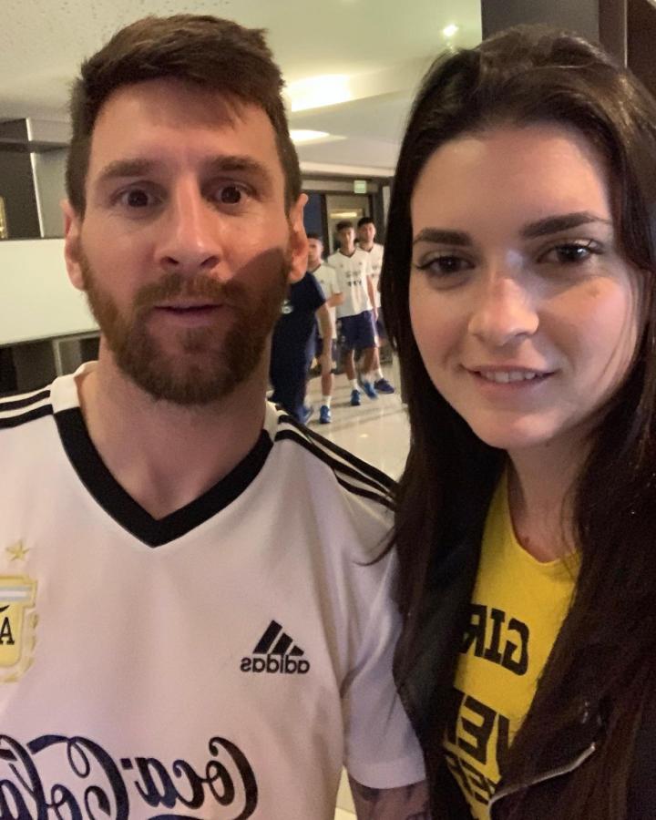 Imagen Messi y Bárbara, un sueño cumplido.