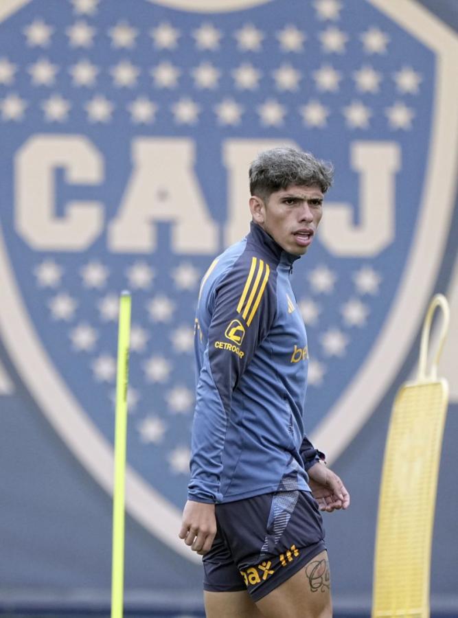 Imagen Desde su llegada a Boca, Carlos Palacios ya tuvo problemas con Gago y Russo.