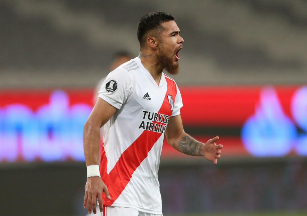 Imagen River se trajo un punto de Brasil por el gol de Paulo Díaz