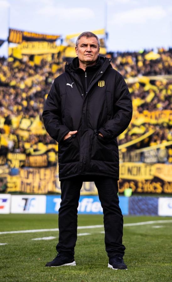 Imagen Diego Aguirre quiere contar con Boselli para Peñarol en 2026.