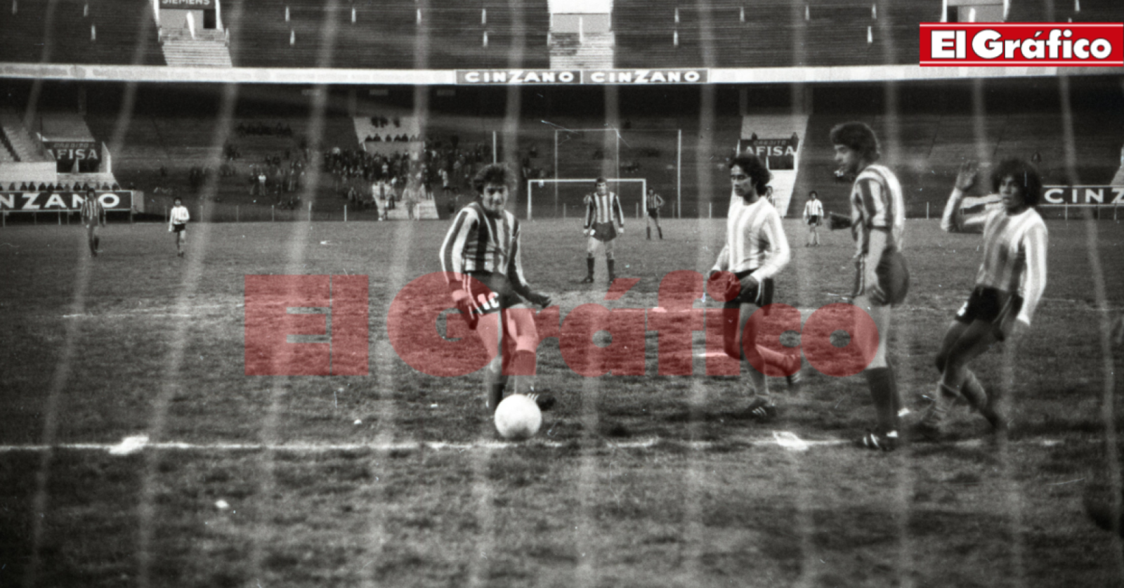 Imagen Otra acción de ese partido. 