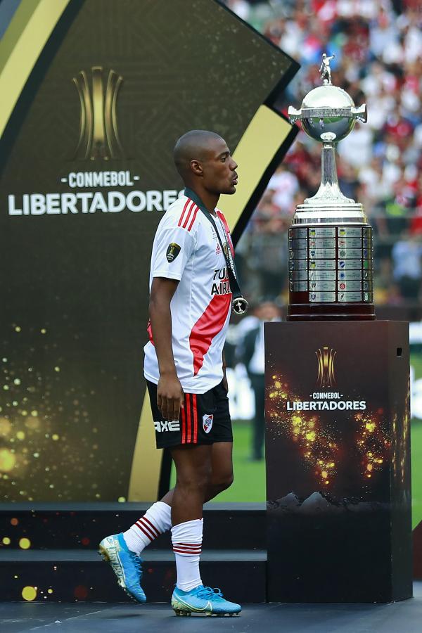 Imagen En 2019 De la Cruz estuvo a 5 minutos de conquistarla. ¿Tendrá revancha en 2024 con Flamengo? Foto: AFP