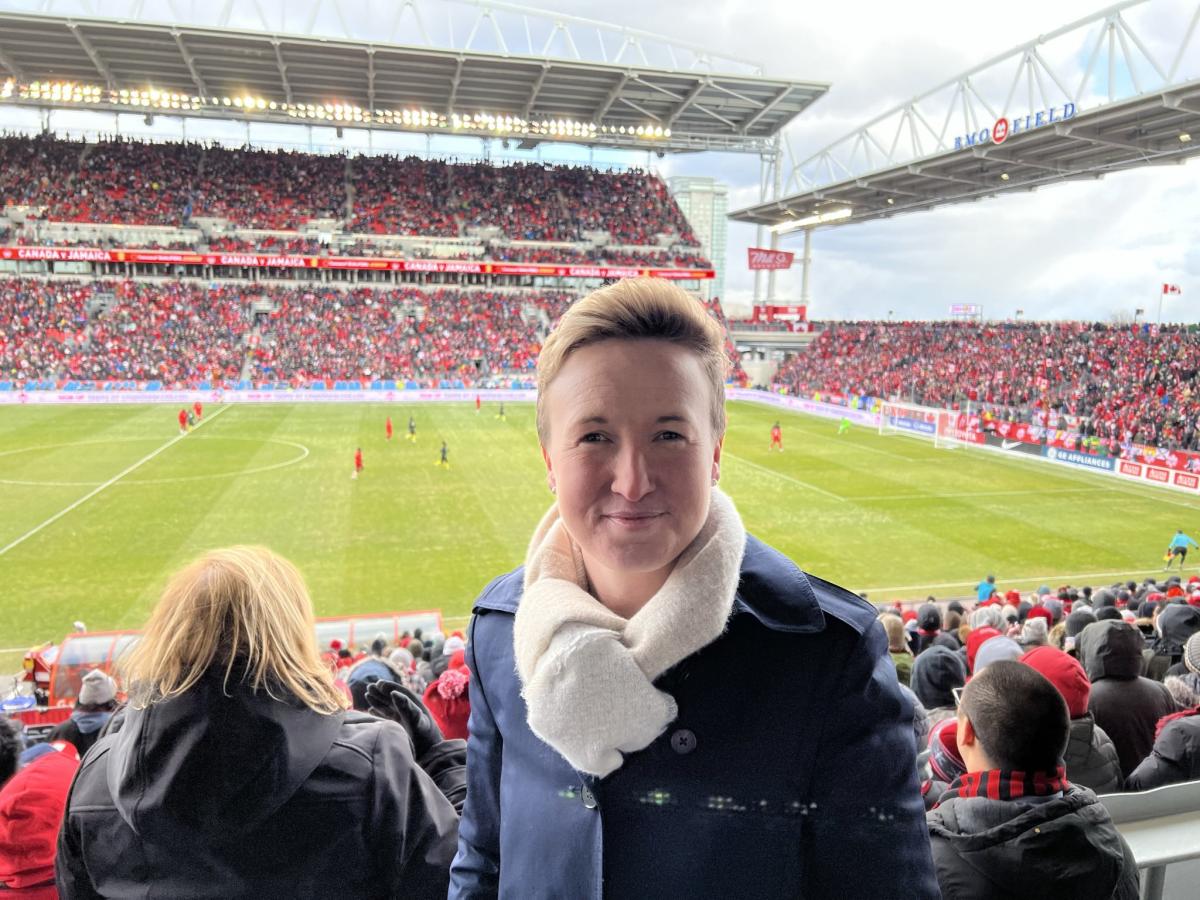 Imagen Bev Priestman fue suspendida y no podrá defender el Oro Olímpico obtenido en 2021.