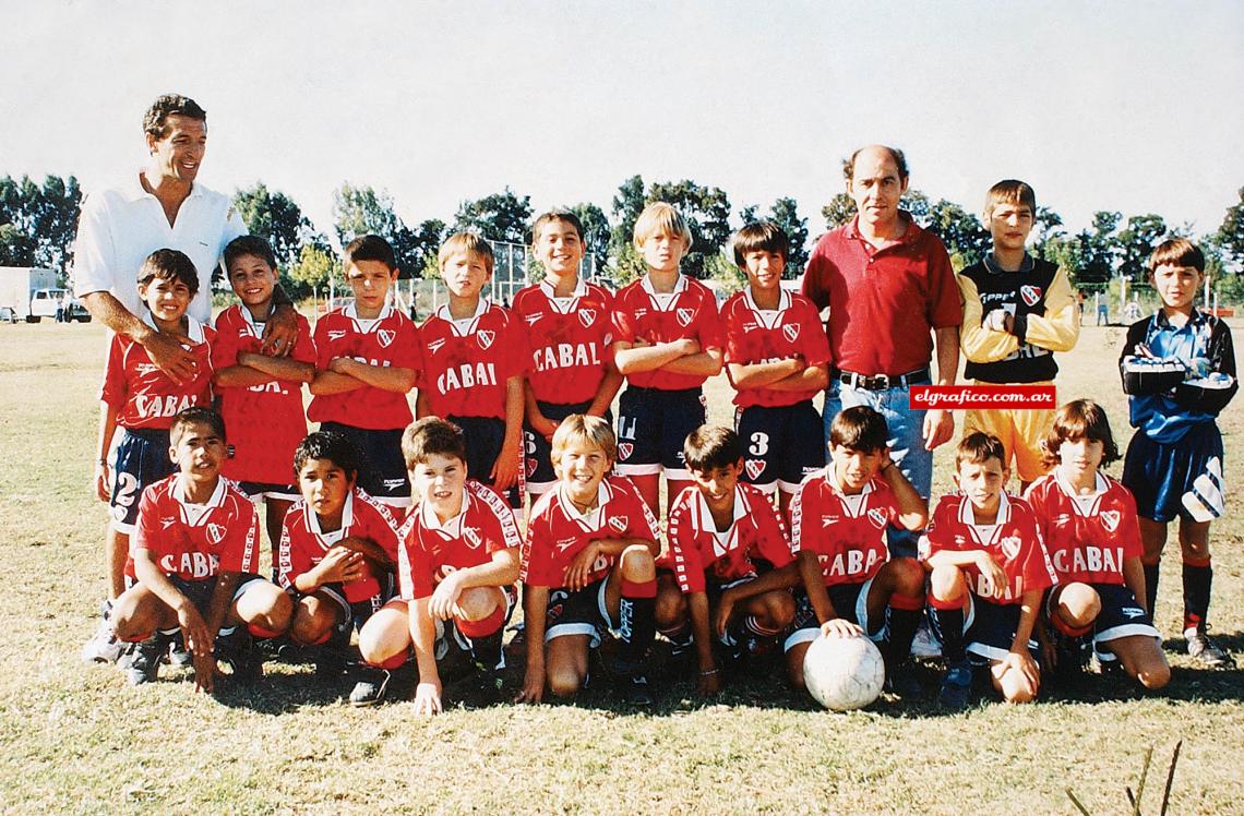 A los 9, llegó al Rojo y al fútbol de 11.