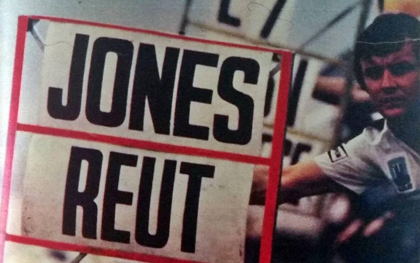 Imagen El cartel con la orden de Williams que desobedeció Reutemann y que le jugó en contra.