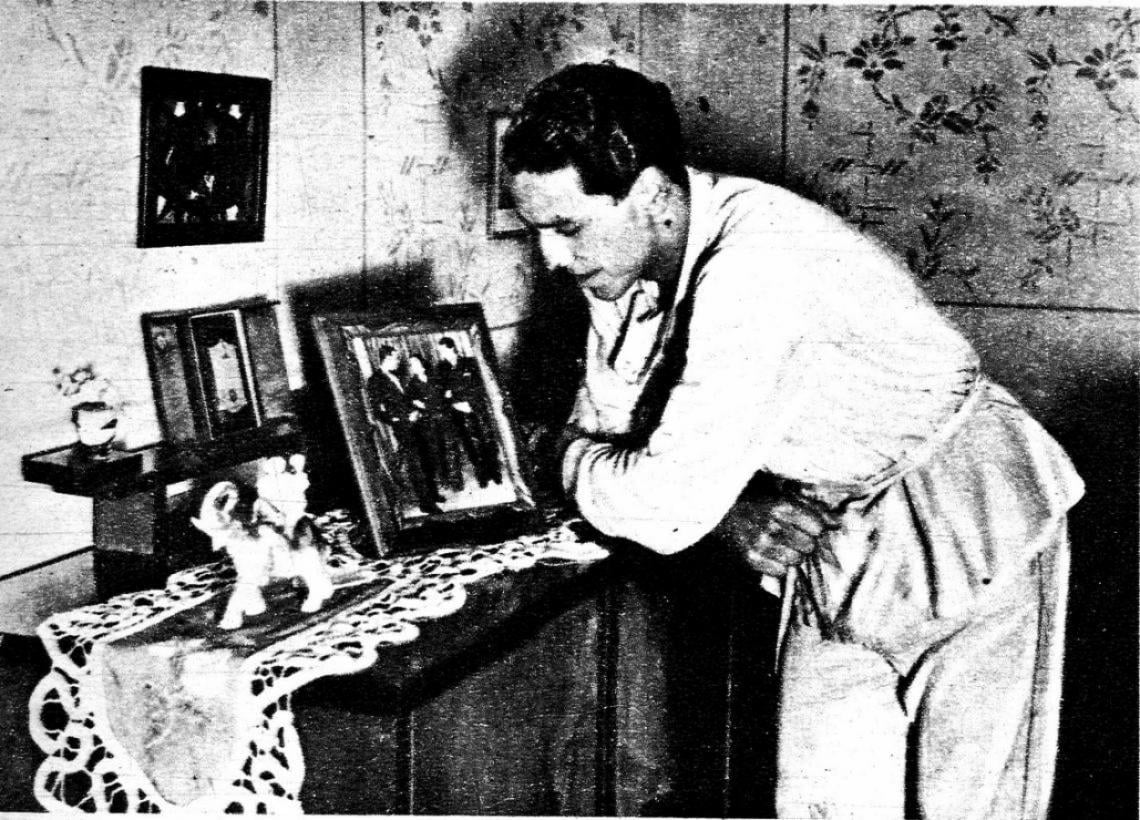 Esta foto es del 26 de junio de 1938. Al menos en esa fecha consta al dorso una dedicatoria de ella, mi noviecita del momento. (¿De qué se ríen? ¿Quién de ustedes no tuvo más de una novia?)
