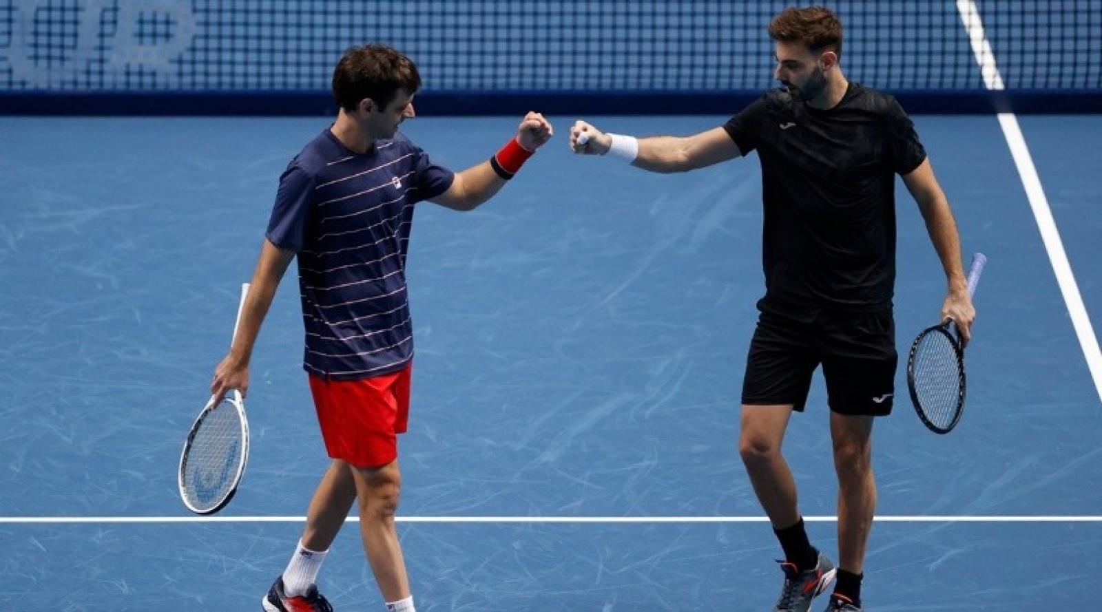 Zeballos y Granoller van por las semis