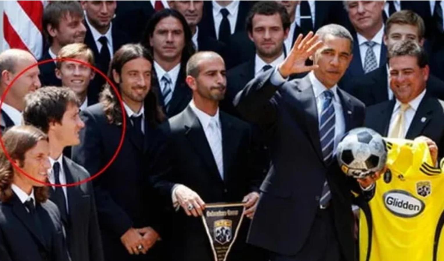Imagen Guillermo Barros Schelotto en la Casa Blanca
