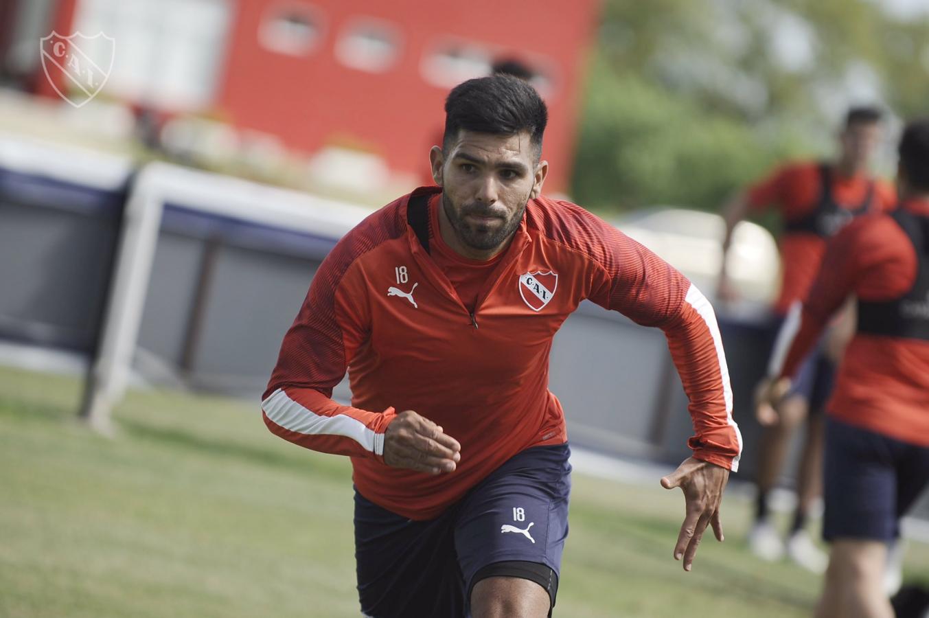 Imagen Liderado por Romero, Independiente jugará hoy vs. Fénix por la Copa Sudamericana