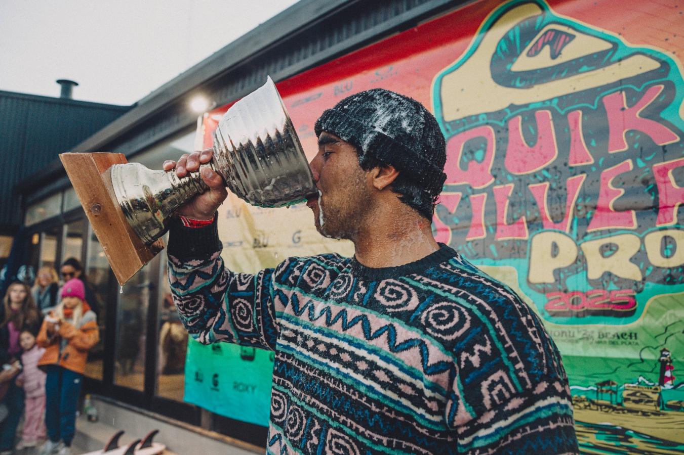 Imagen El festejo loco de Juan Cruz Ruggiero, campeón nacional como en 2022, ahora a los 23 años.