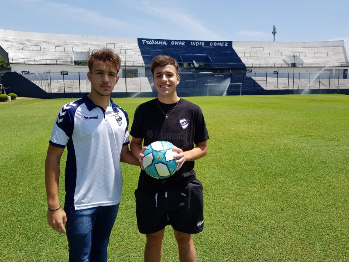 Imagen Su sueño como profesionales, vestir la camiseta de Quilmes en el Centenario.