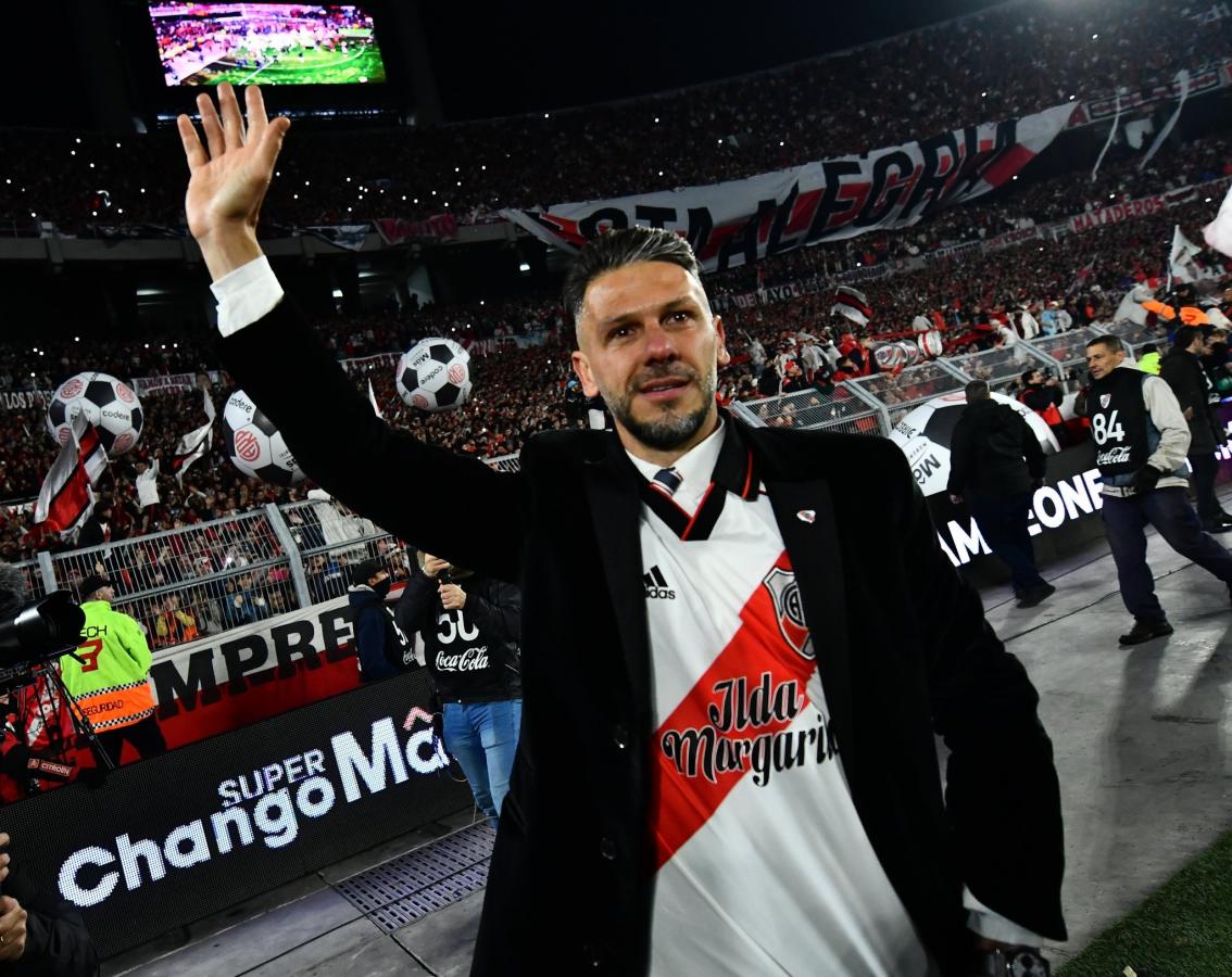 Imagen River campeón de la Liga Profesional: el primer título de Demichelis.