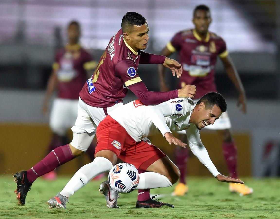 Imagen La Caída. CONMEBOL