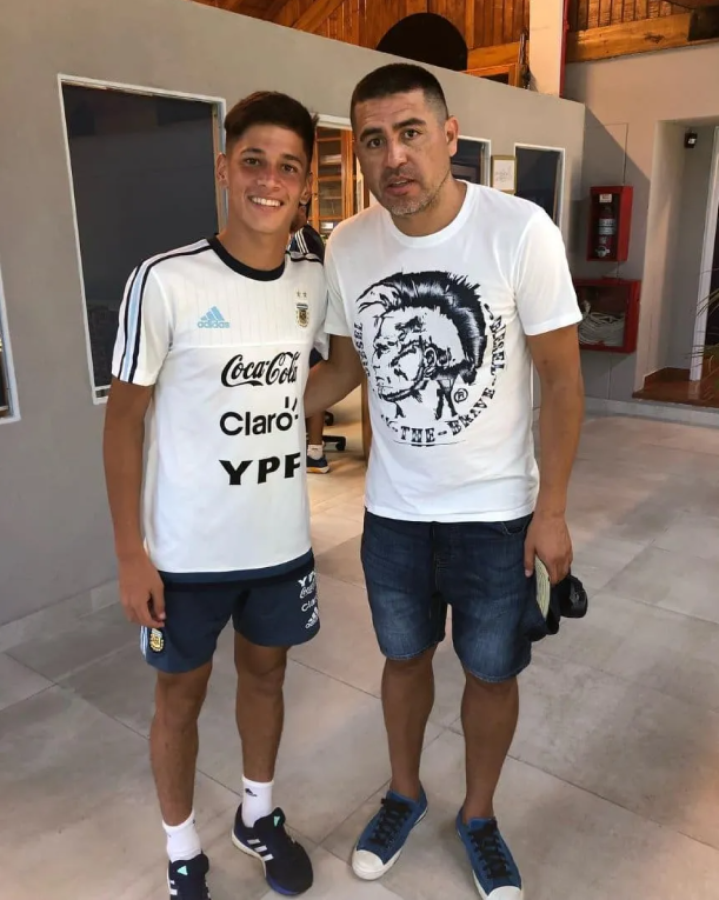 Imagen Aguirre y su fanatismo por Juan Román Riquelme.