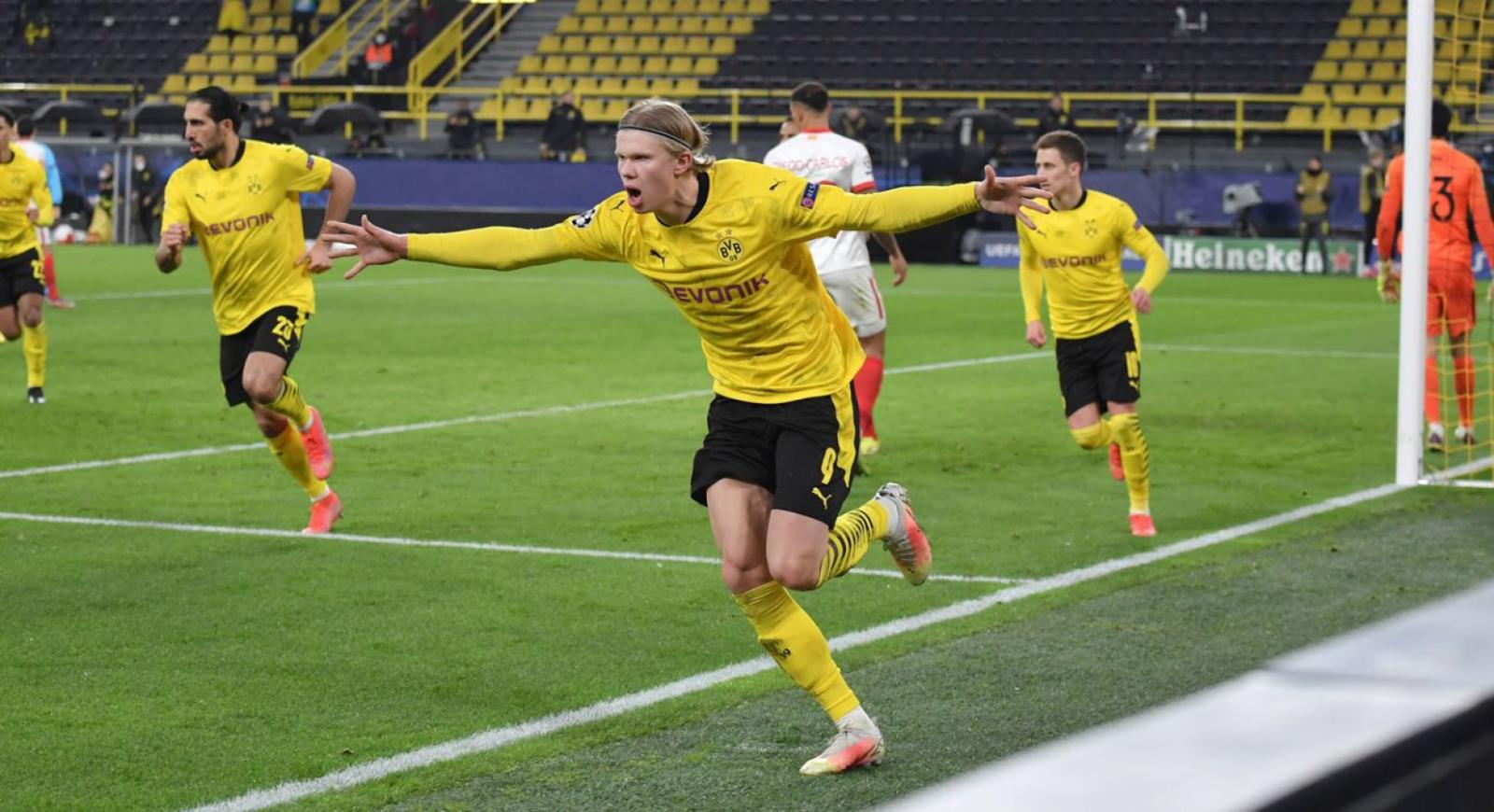 Imagen Haaland acumula 49 goles en 49 partidos con la camiseta del Dortmund.