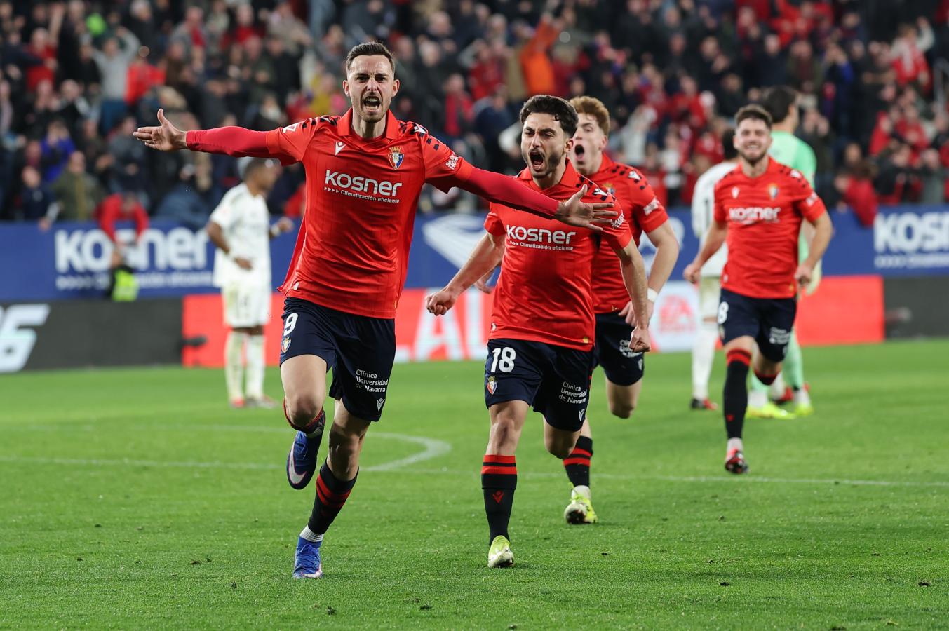 Imagen La boca llena de gol en el rostro de Raúl García, autor del gol agónico de Osasuna.