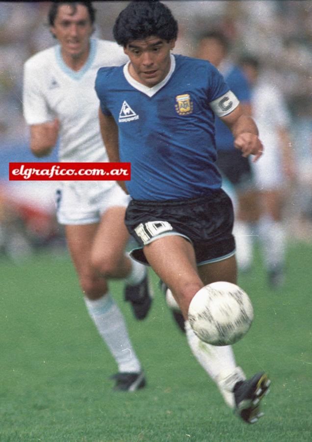 Maradona.
