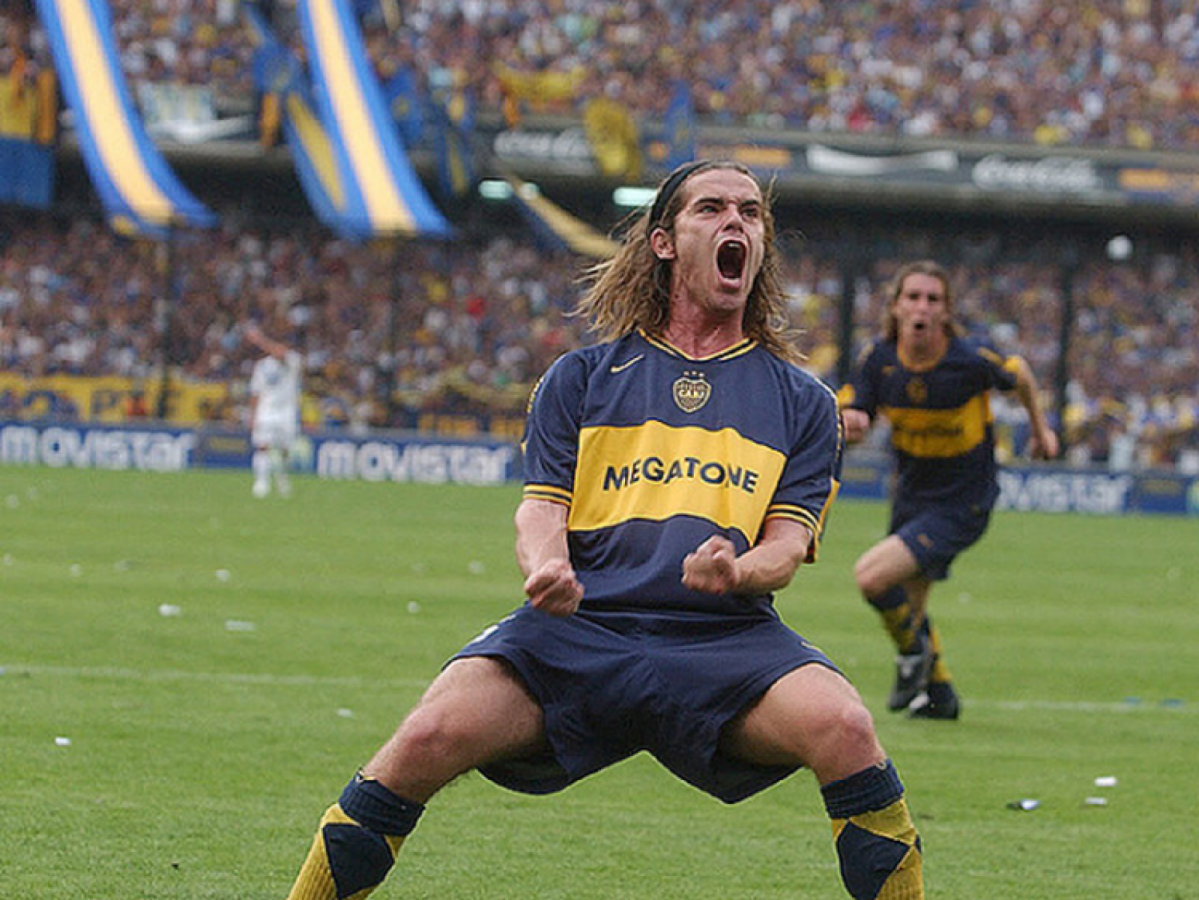 Imagen Gago festejando un gol, su primera etapa en Boca Juniors.