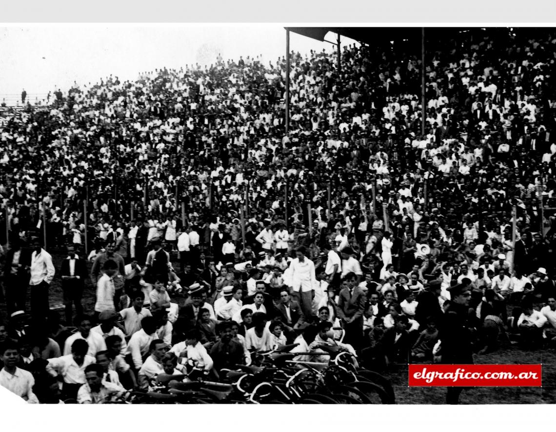 Imagen Maratón de los Barrios. Público que concurrió al estadio de Boca.