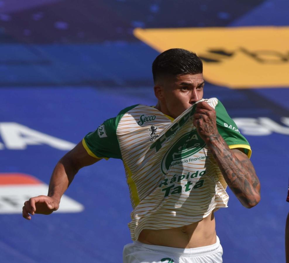 Adonis Frías abrió el marcador a los 32 minutos después de una brillante acción colectiva del Halcón. Foto: Staff Images (CONMEBOL)