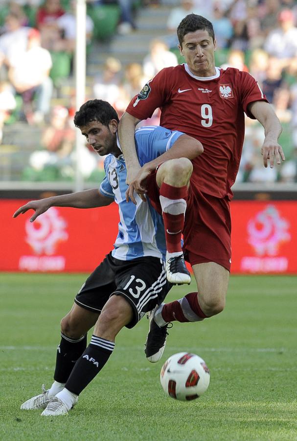 Imagen Robert Lewandowski, presente en el último Argentina - Polonia (JANEK SKARZYNSKI / AFP)