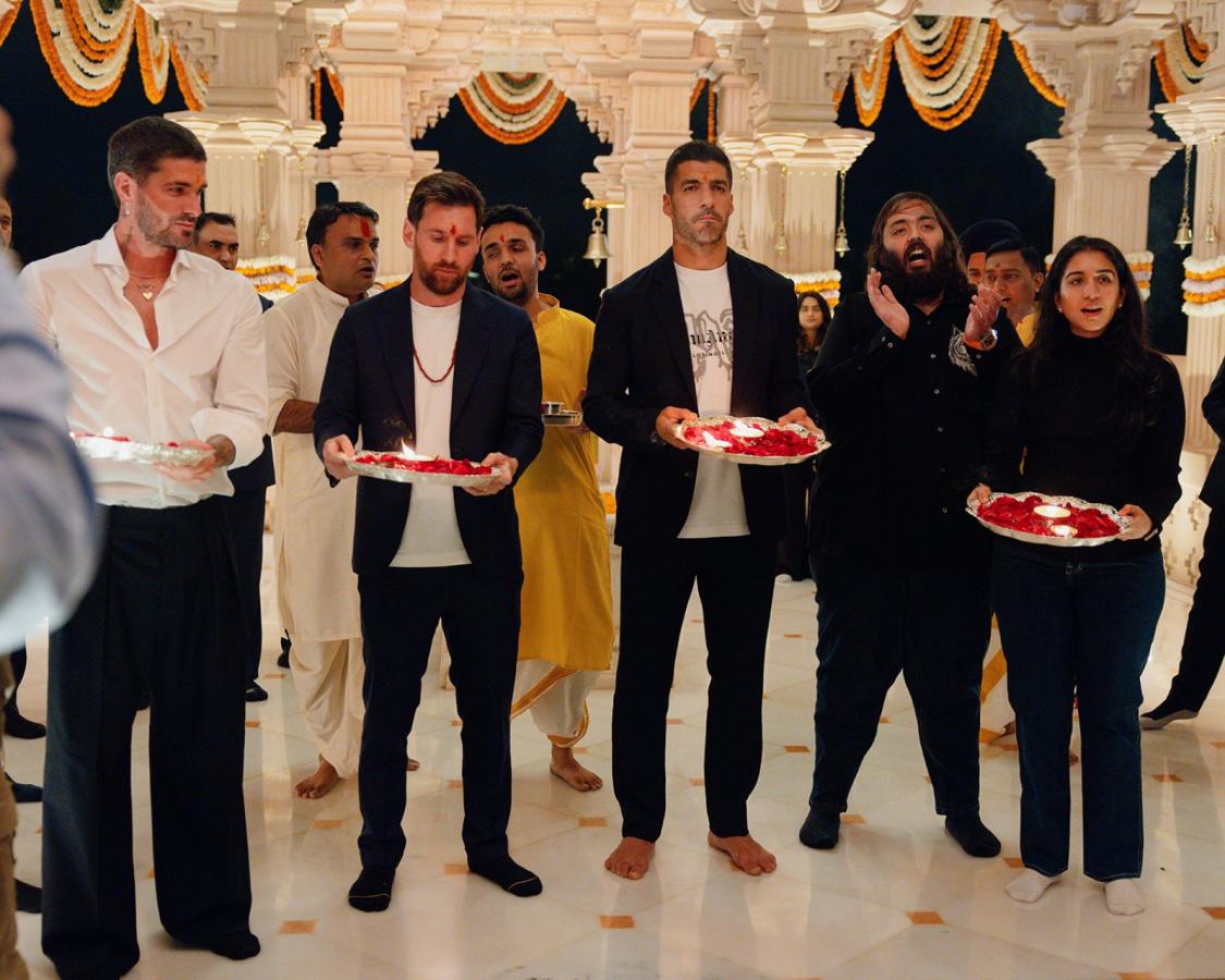 Imagen Messi durante su reciente gira por la India con De Paul y Luis Suárez.