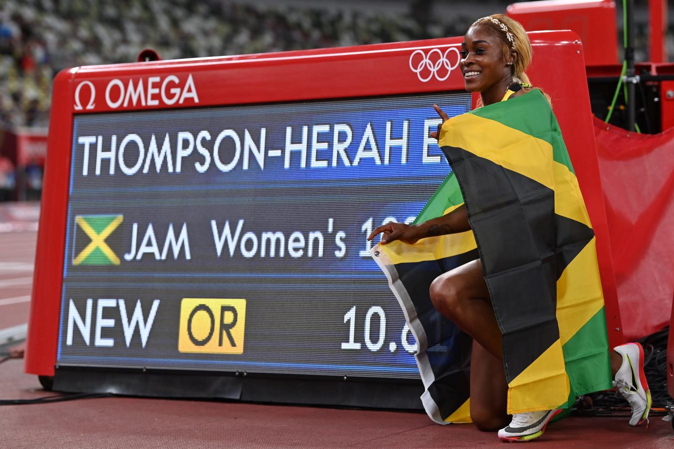 Histórico. Elaine Thompson impuso un nuevo récord olímpico, luego de 33 años. (Foto AFP)