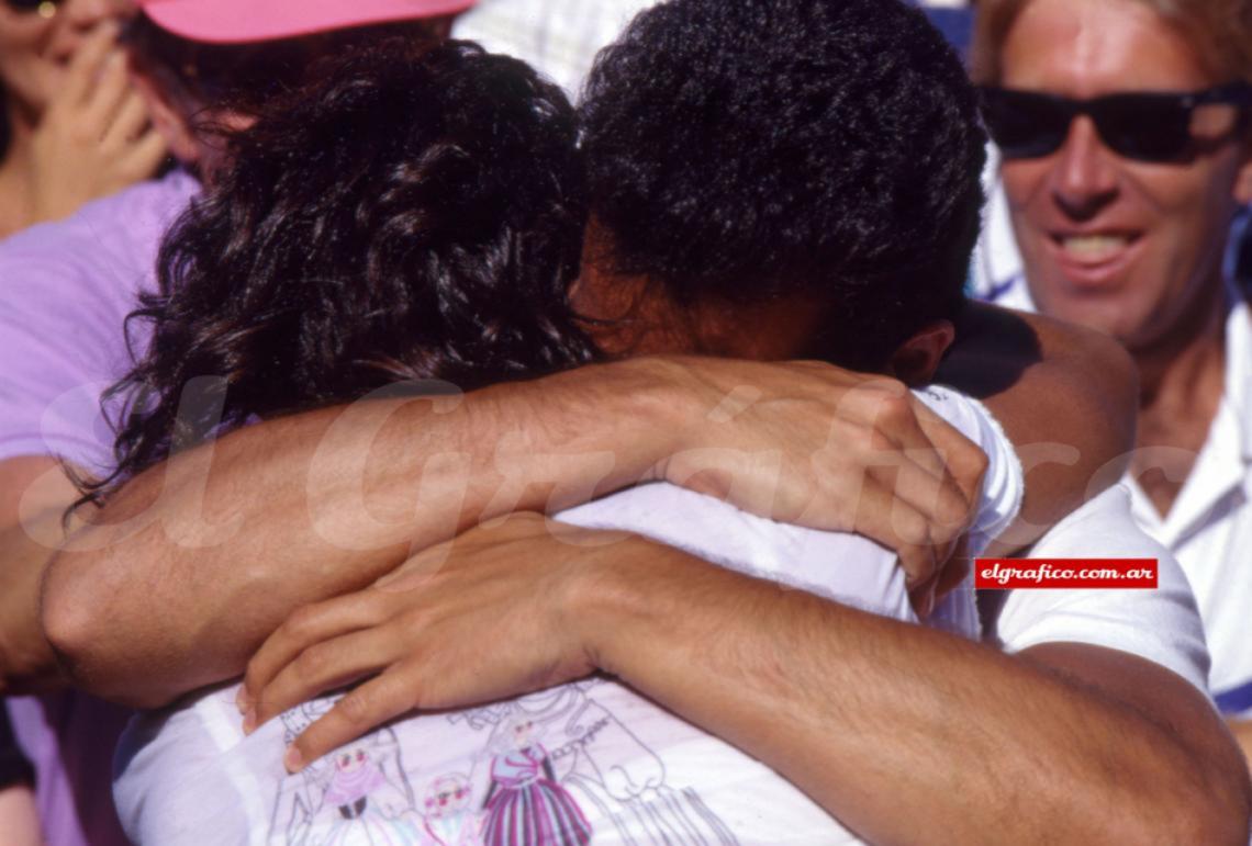 Imagen El abrazo con su hermano en el US Open 1990.