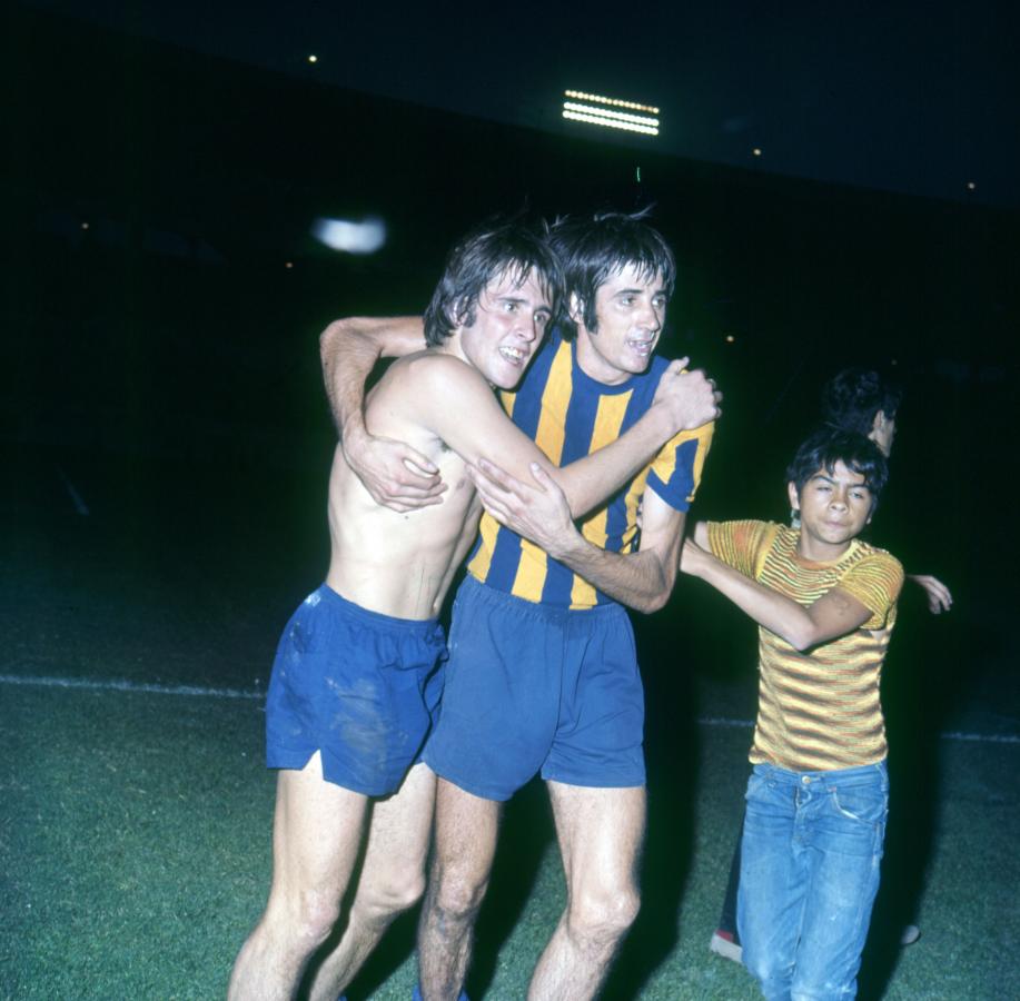 Imagen Landucci con el Cai Aimar. Ángel Jugó en el fútbol argentino (7 equipos), español y colombiano.