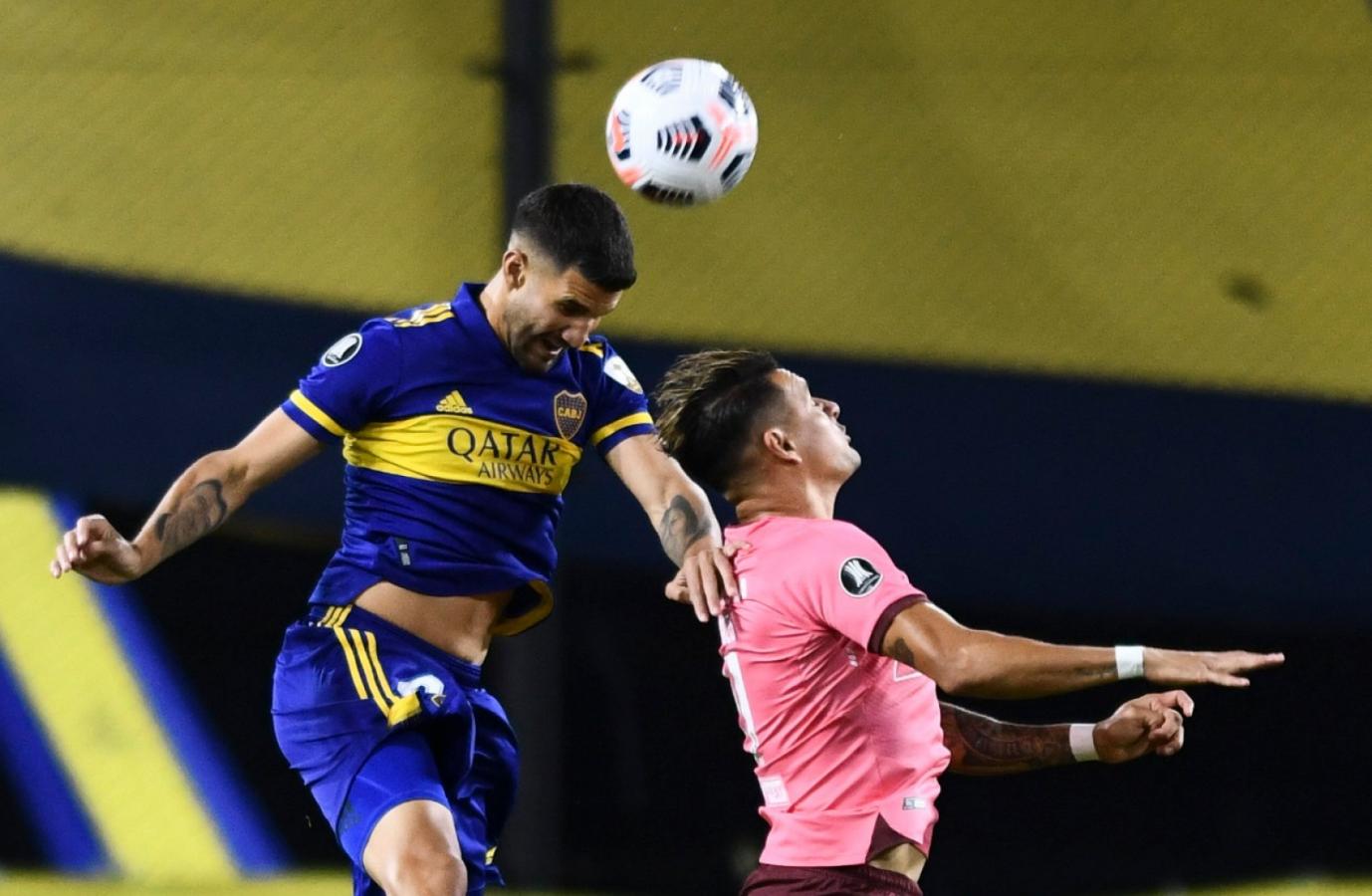 Imagen Duelo aéreo. Staff Images, CONMEBOL