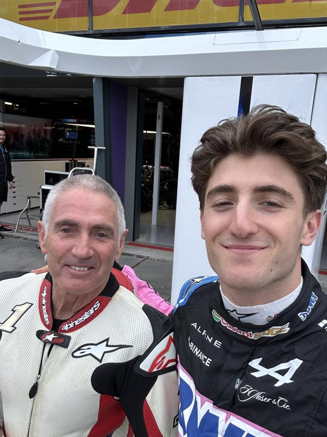 Imagen "Hijo de papá": así calificó Briatore a Jack Doohan, aquí junto a su padre Mick.