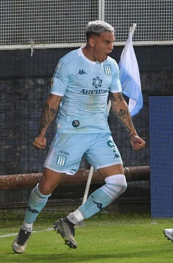 Imagen Copetti, el goleador de Racing contra Rosario Central (Luna Alfredo-Télam)