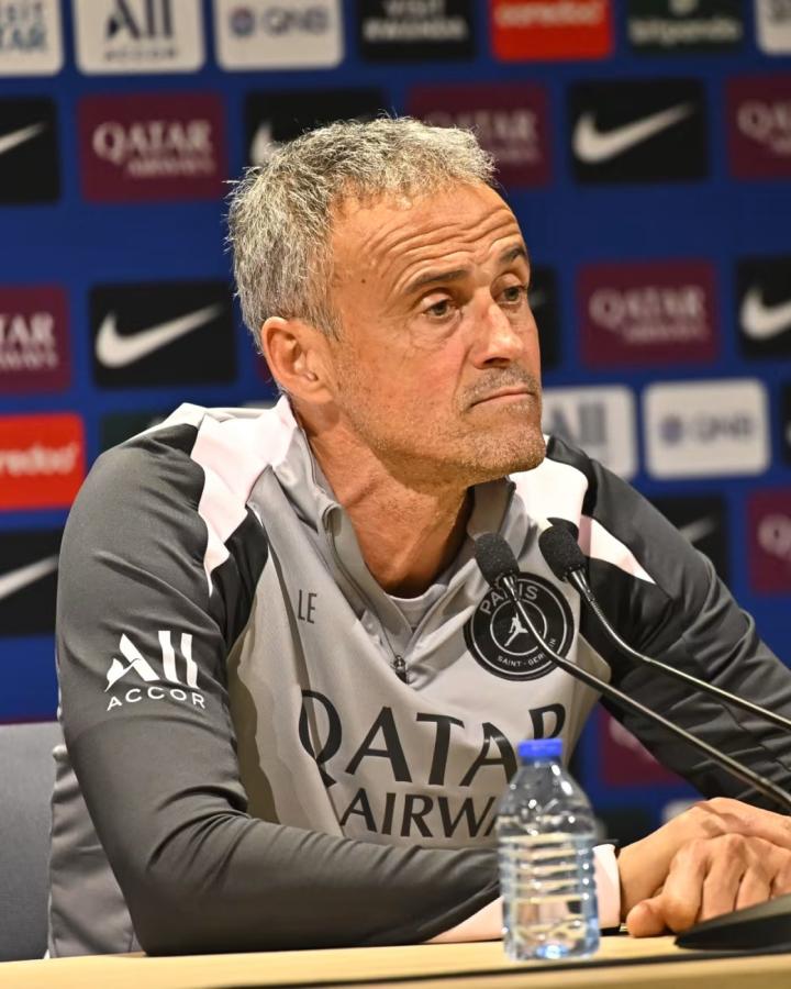 Imagen Luis Enrique elogió la fortaleza mental de su arquero para reponerse a la grave lesión.